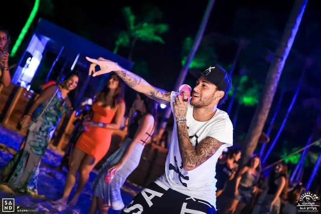 鲁媒：相比外教，韩鹏最大优势是对泰山的信仰以及积累的威望