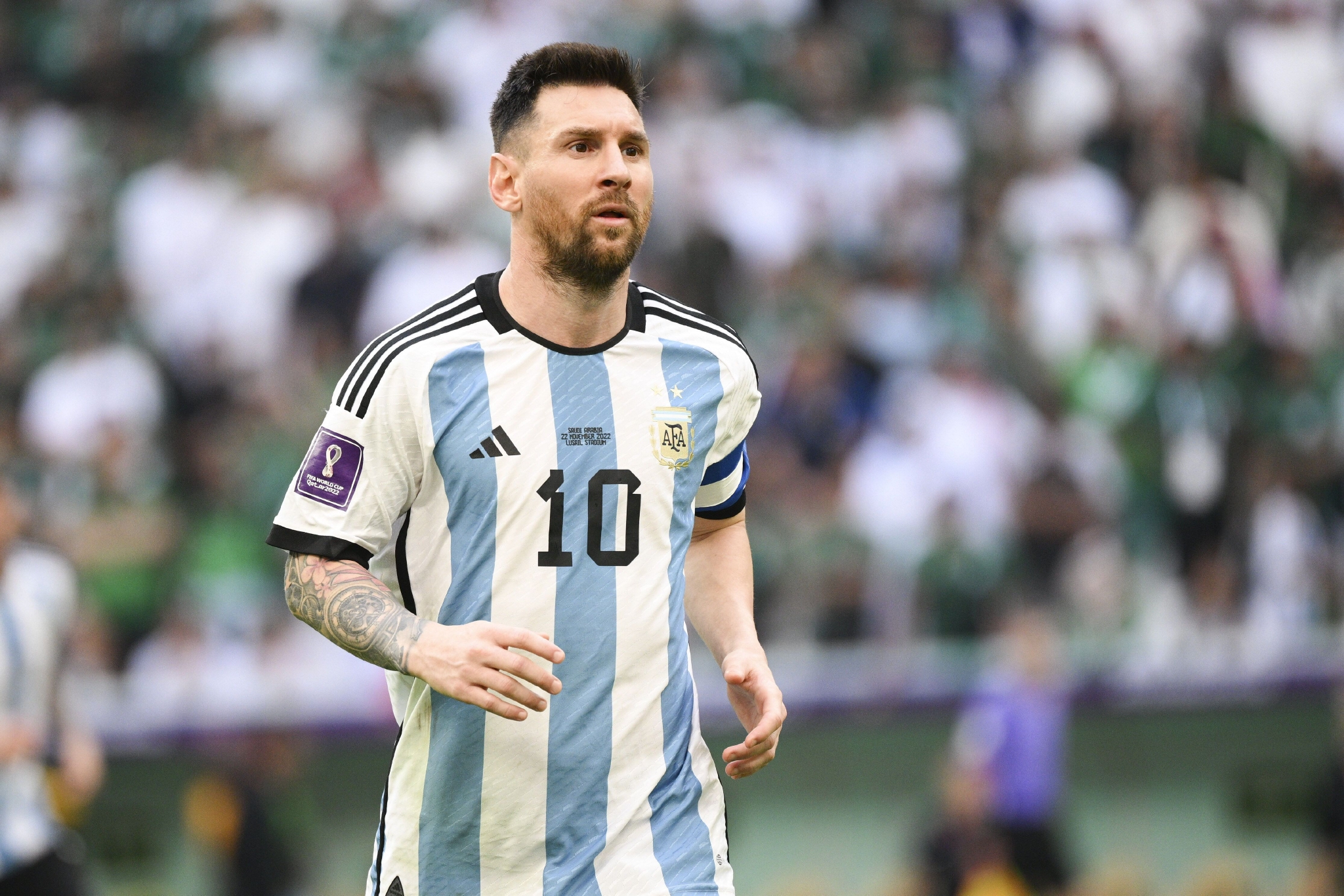 罗马诺：伊镇与那不勒斯就租借卡尤斯特达成协议，等球员点头