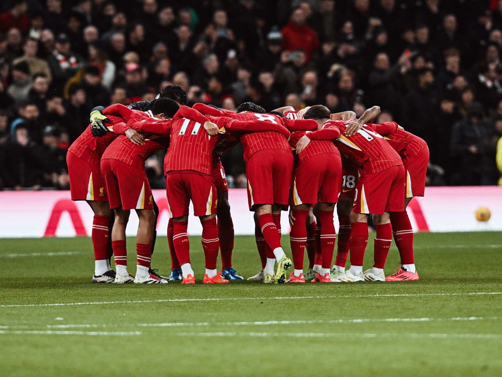 CBA俱乐部杯｜高诗岩回归，山东男篮99：95击败首钢