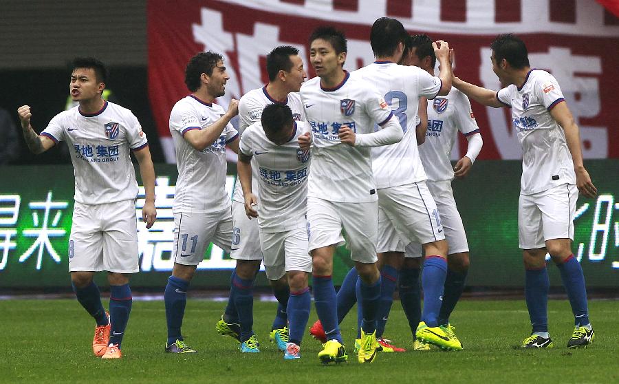 有点尴尬！悉尼FC男女足同日先后输球，共丢9球进0球（同日皆败：悉尼FC男女足先后落败，零进球共失9球）